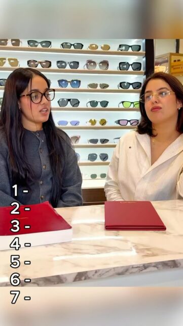 Chez Opticalia Comptoir Vision, notre équipe de professionnels vous accueille avec plaisir pour vous guider dans le choix des lunettes qui sublimeront votre regard. 👓
Des conseils personnalisés, une expertise reconnue et une expérience à la hauteur de vos attentes. 🤍