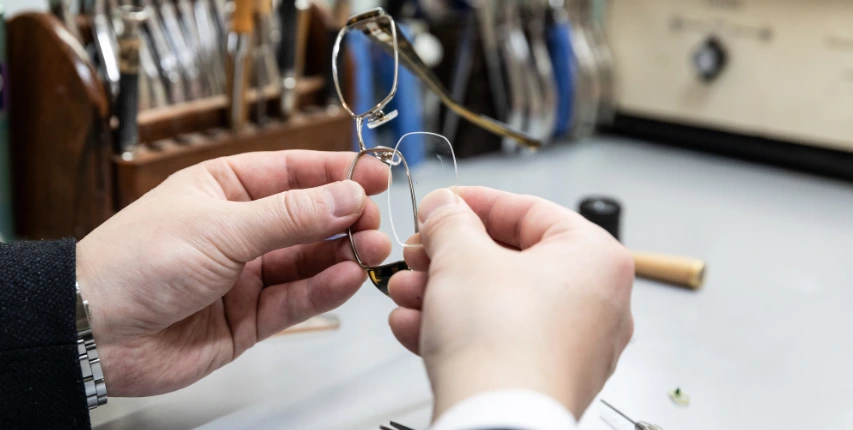 Opticalia Comptoir Vision offre des services complémentaires en optique